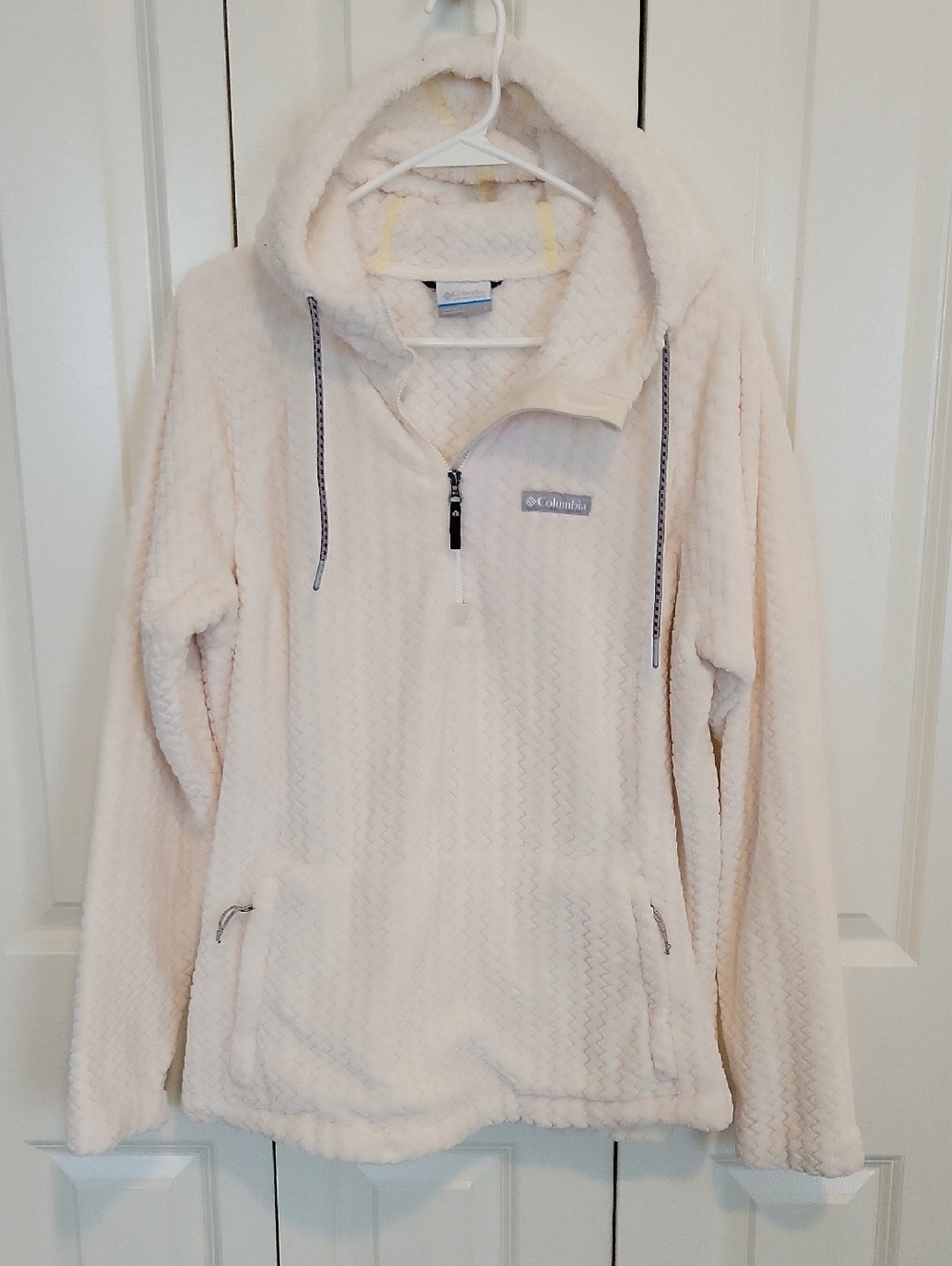 Columbia Cream Half-Zip Hoodie